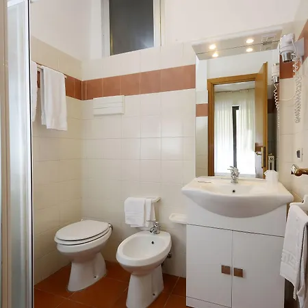 Ristorante Commercio Hotel 3*